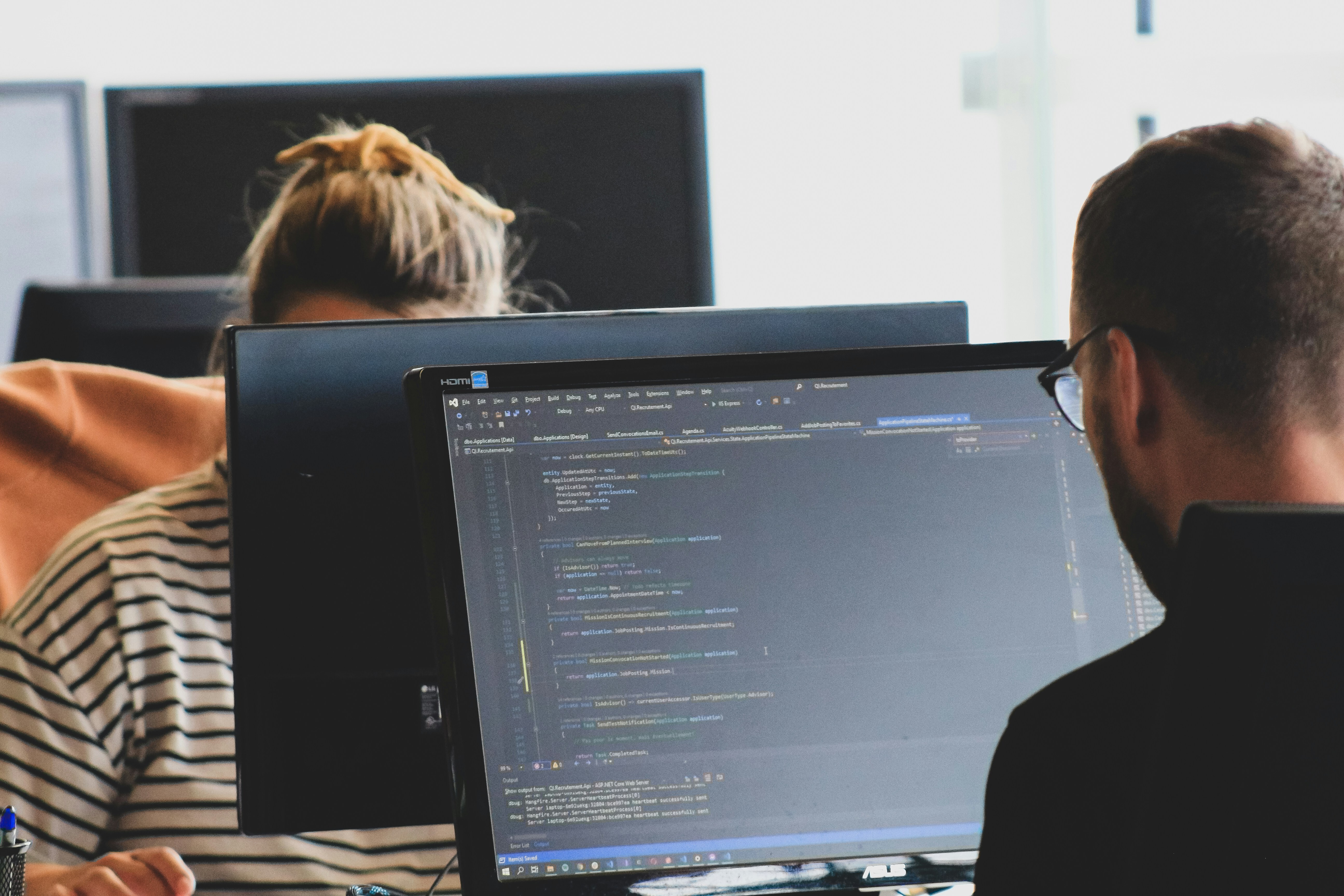 compagnons-Im_cQ6hQo10-unsplash